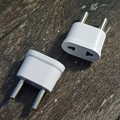 Binxing Utazási adapter