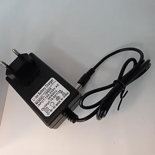 Li-ion Battery Charger Adapter
