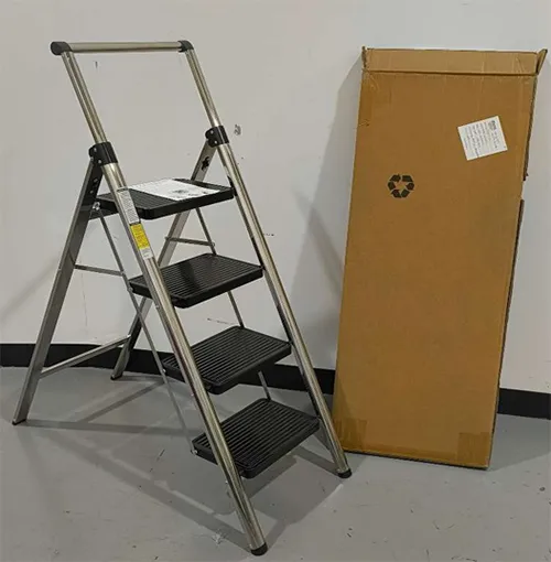 3 and 4 Step Ladders Létra