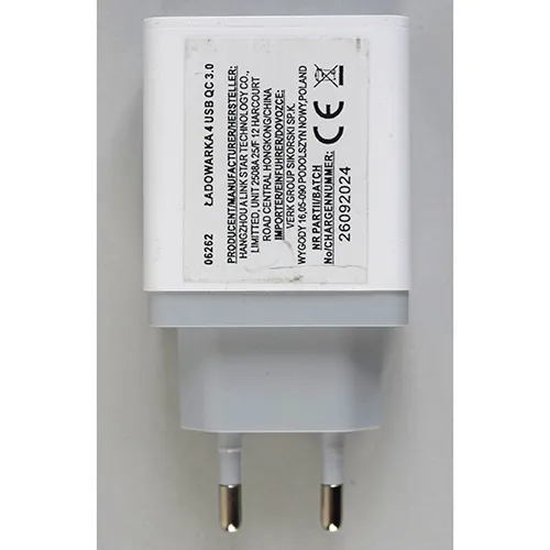 QUICK CHARGE 3.0 USB töltő